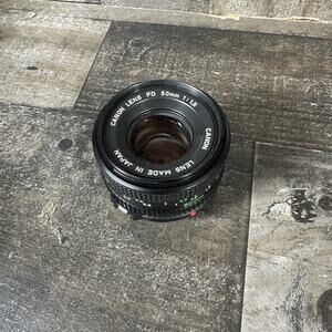 VINTAGE CANON 50mm FD MOUNT 1:1.8 LENS ONLY